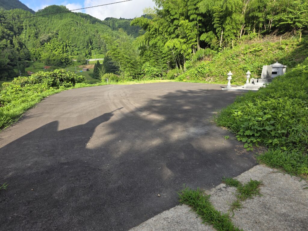 法泉寺の駐車場